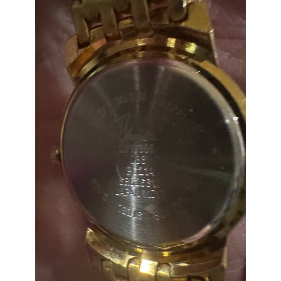 Vintage John Weitz Gold Tone Watch – Blue Dial | Quartz | Japan Movt main image 4
